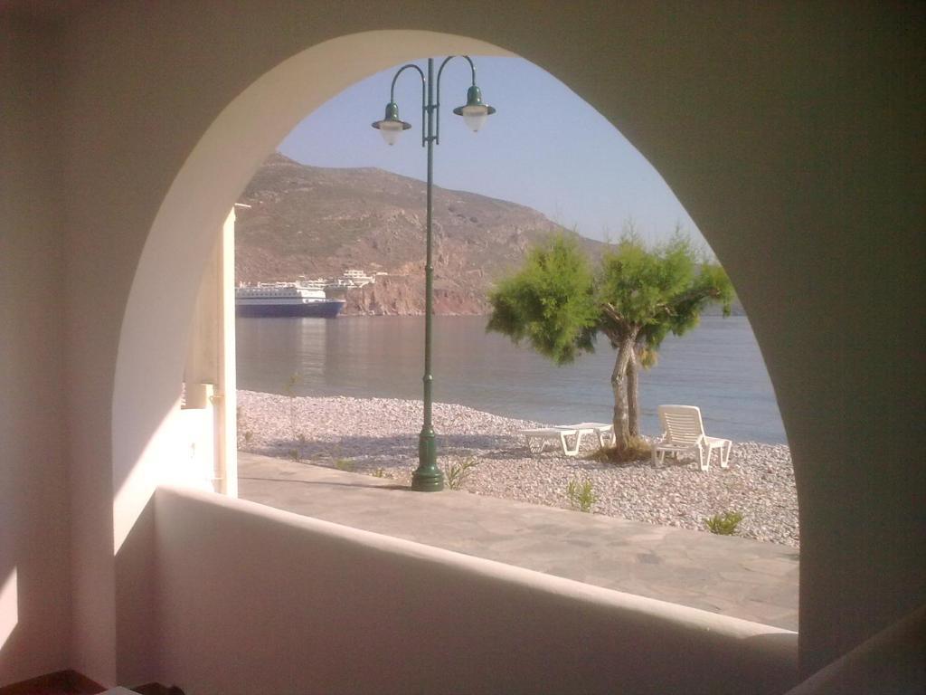 Kleopatra'S Rooms Livadia  Bagian luar foto